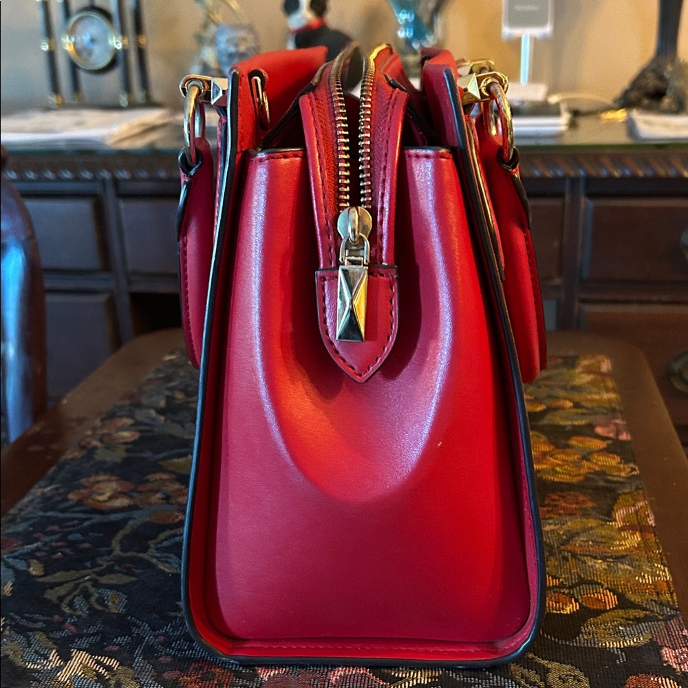 Michael Kors MARILYN Red Saffiano leather Satchel - Picture 4 of 10